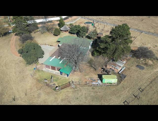 FARM FOR SALE IN HOEVELD PARK